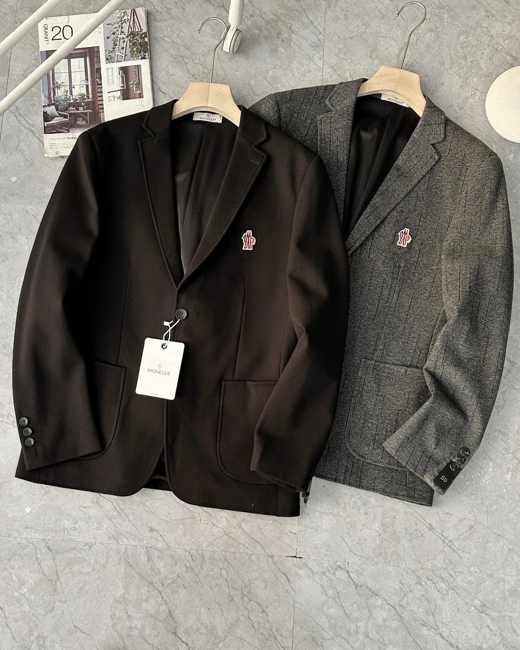 Moncler Men's Business Casual Knit Blazer – 25SS