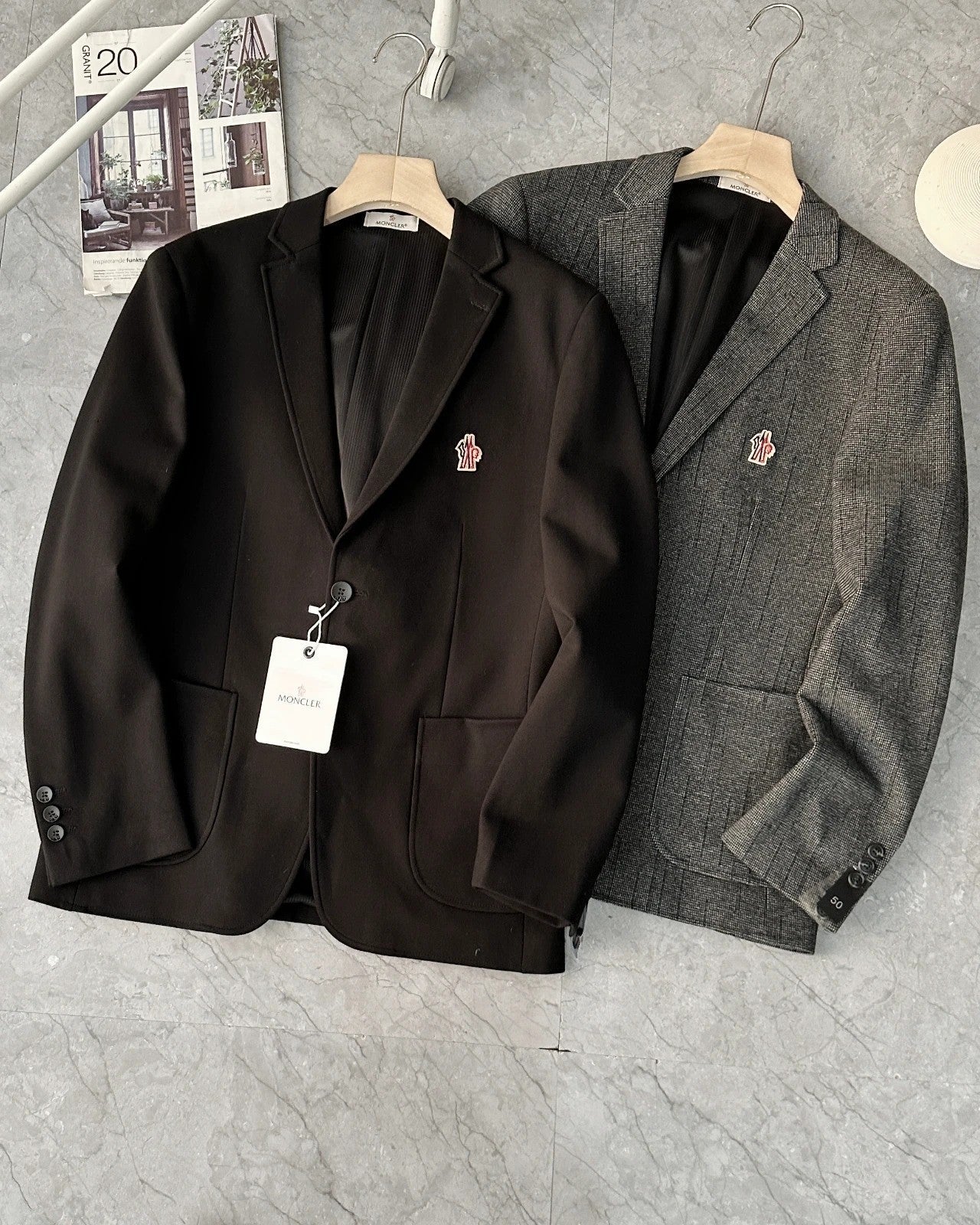 Moncler Men's Business Casual Knit Blazer – 25SS