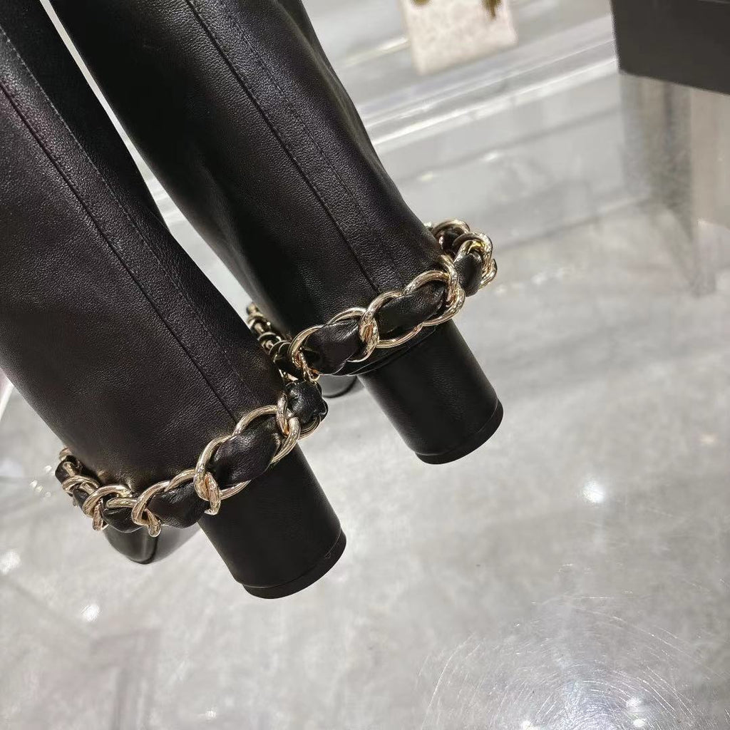 Chanel 25B Runway Chain Knee-High Boots – Autumn/Winter Collection