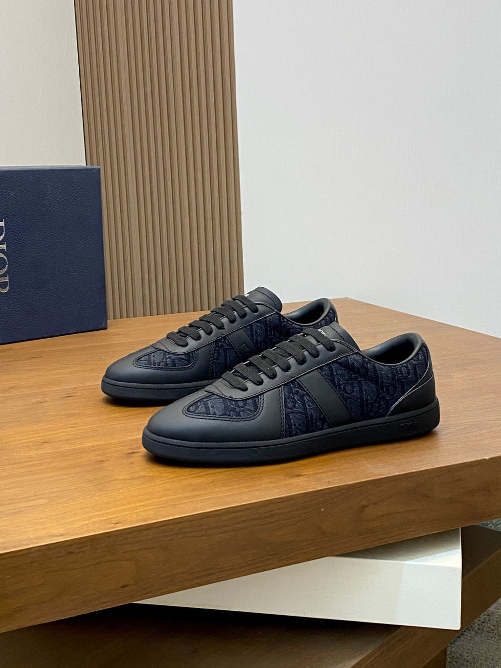 Dior D-Sketch Casual Sport Sneakers
