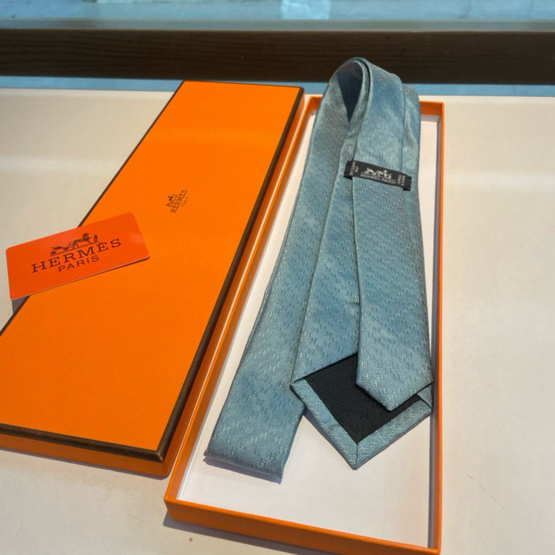 Hermès Men's Diamond H Pattern Silk Tie