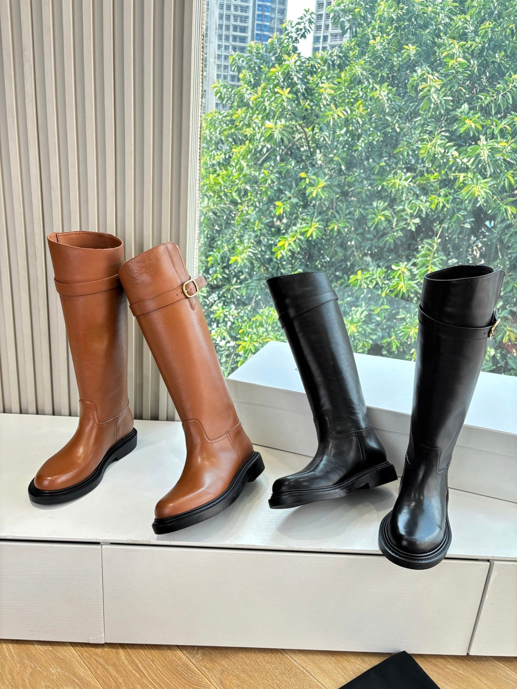 Celine Triomphe Leather Knight Boots – 2025 Autumn/Winter Collection
