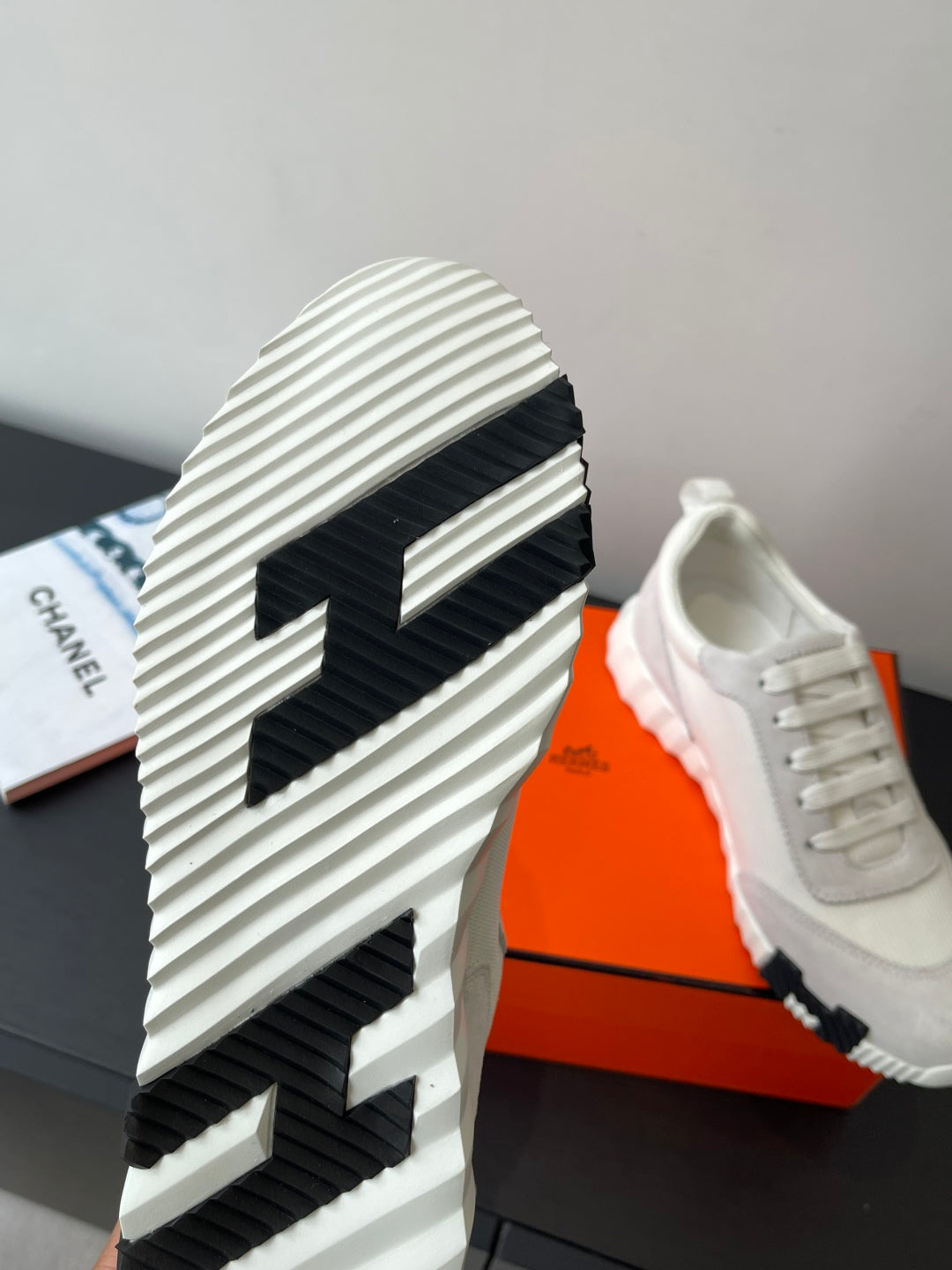 Hermès Classic Couple's Casual Sneakers