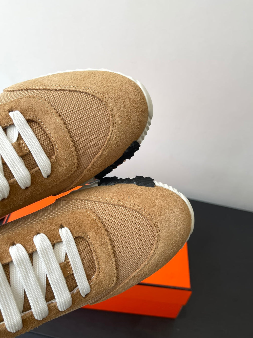 Hermès Classic Couple's Casual Sneakers