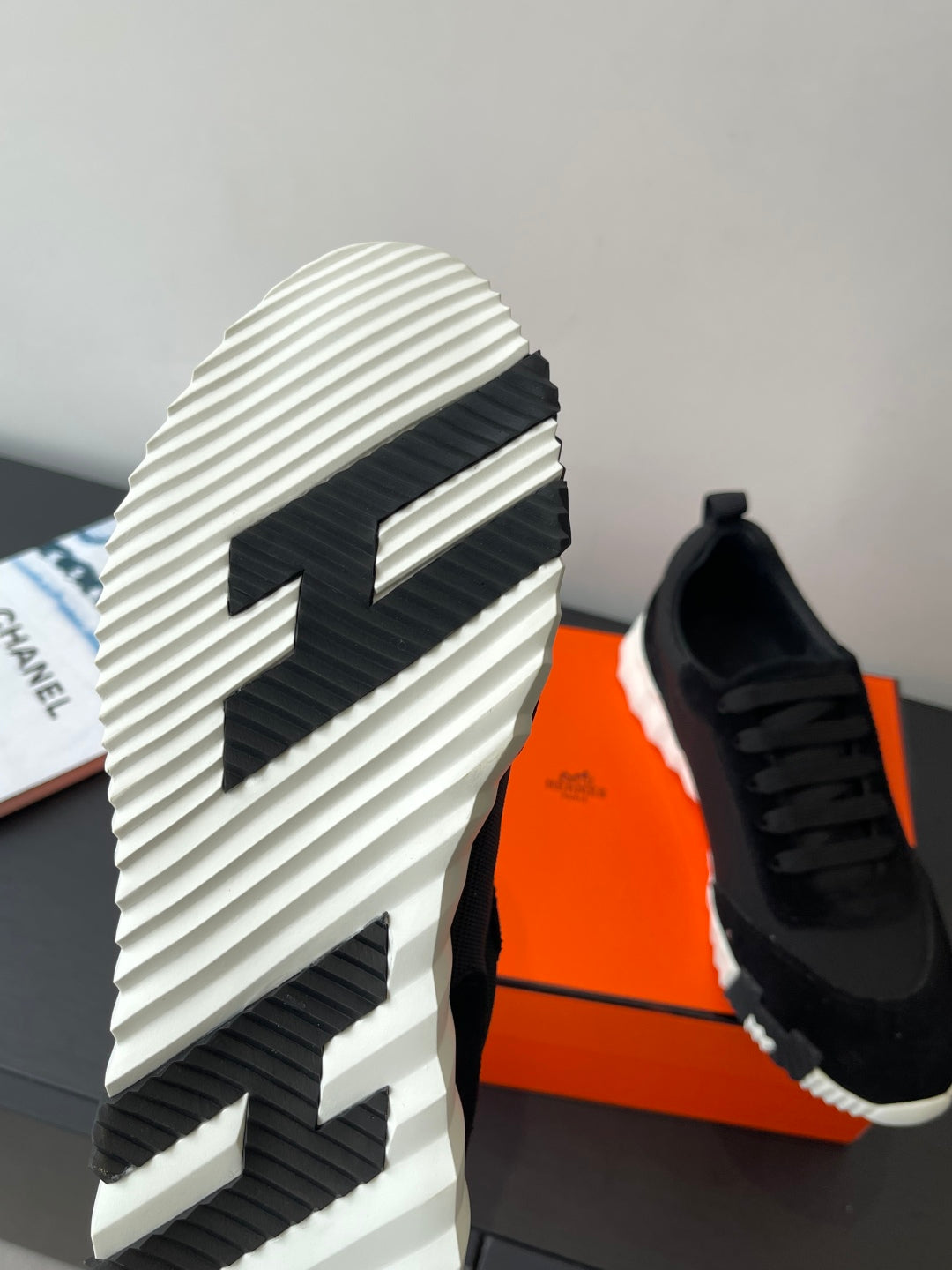 Hermès Classic Couple's Casual Sneakers