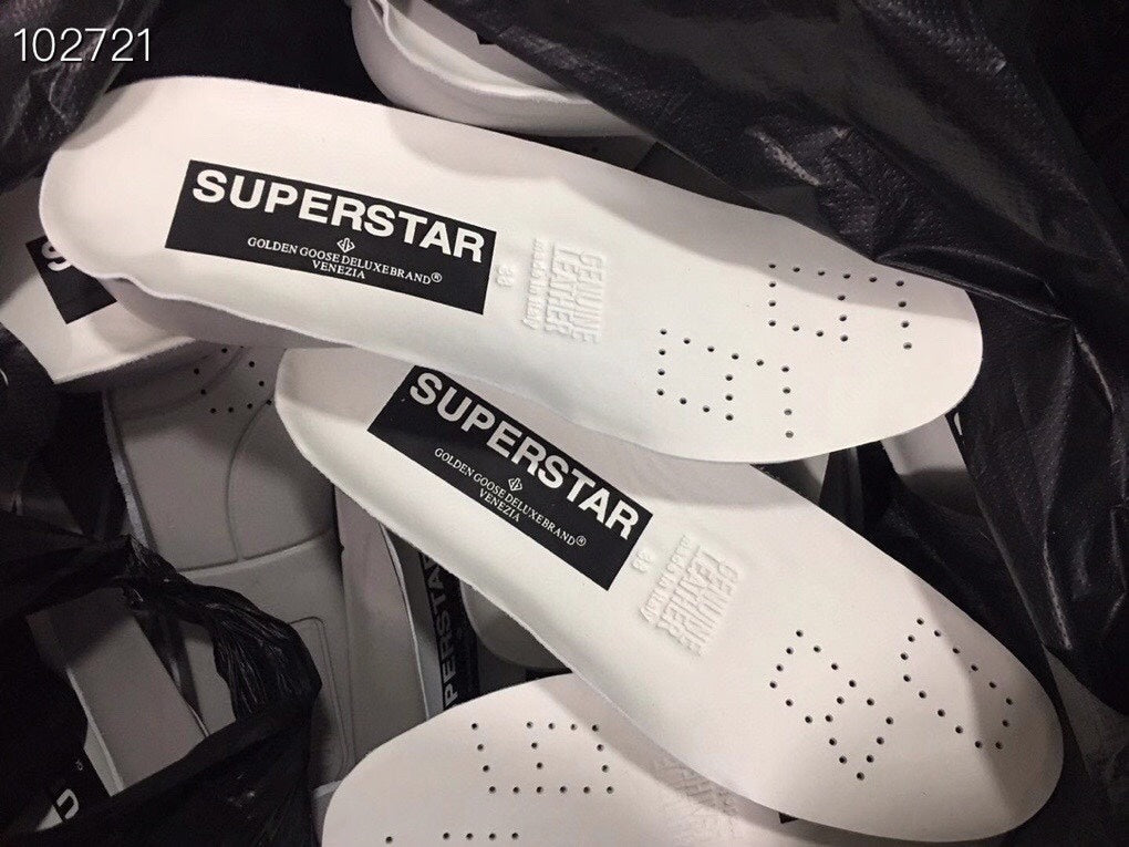Golden Goose Superstar Distressed Sneakers – 2023 Spring Collection