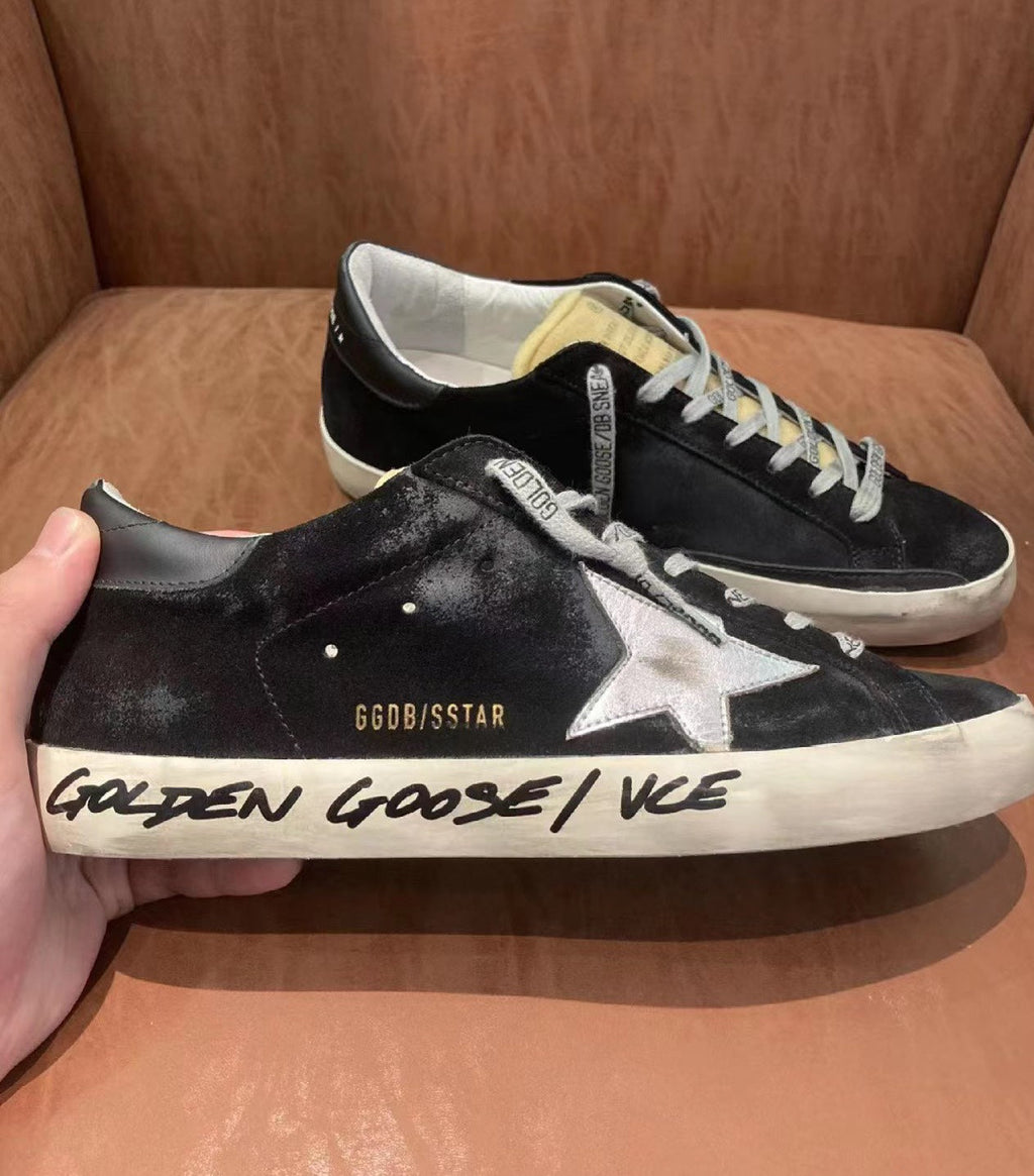Golden Goose Superstar Distressed Sneakers – 2023 Spring Collection