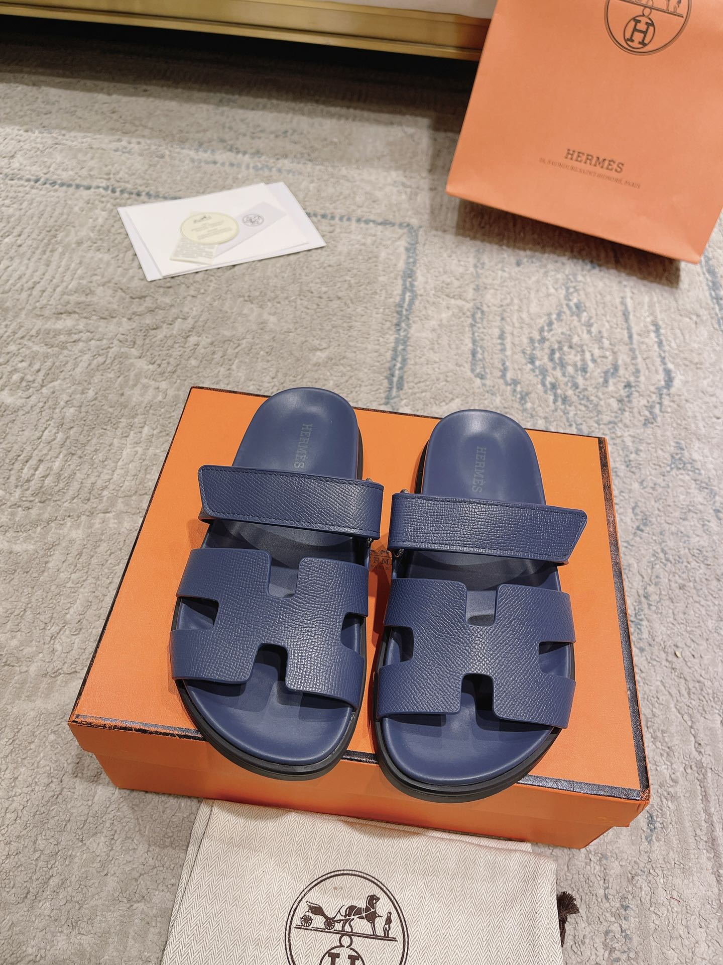 Hermès Chypre Suede Unisex Slides