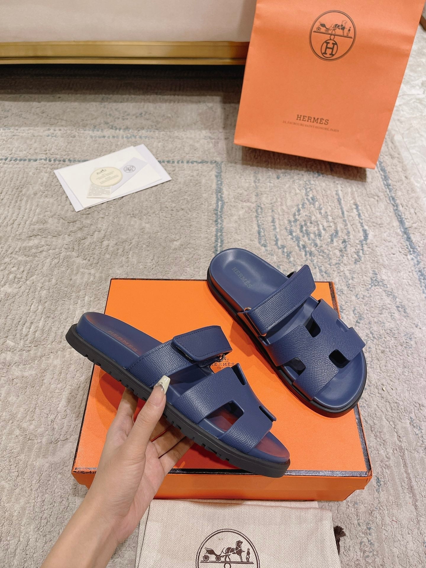 Hermès Chypre Suede Unisex Slides