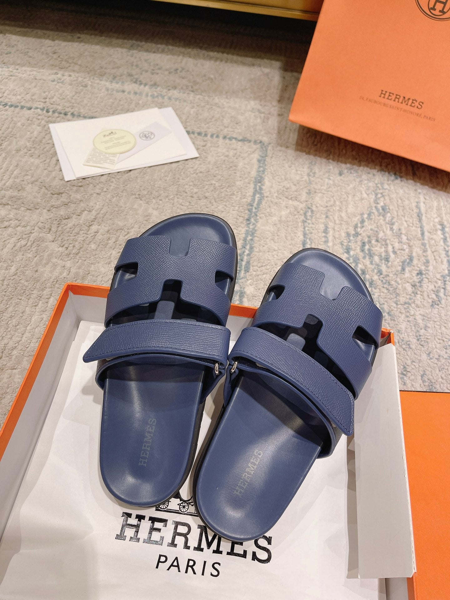 Hermès Chypre Suede Unisex Slides