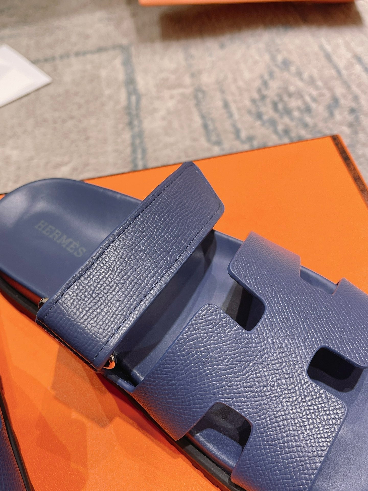 Hermès Chypre Suede Unisex Slides