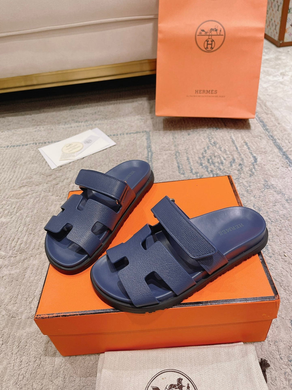 Hermès Chypre Suede Unisex Slides