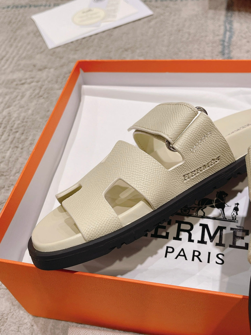 Hermès Chypre Suede Unisex Slides