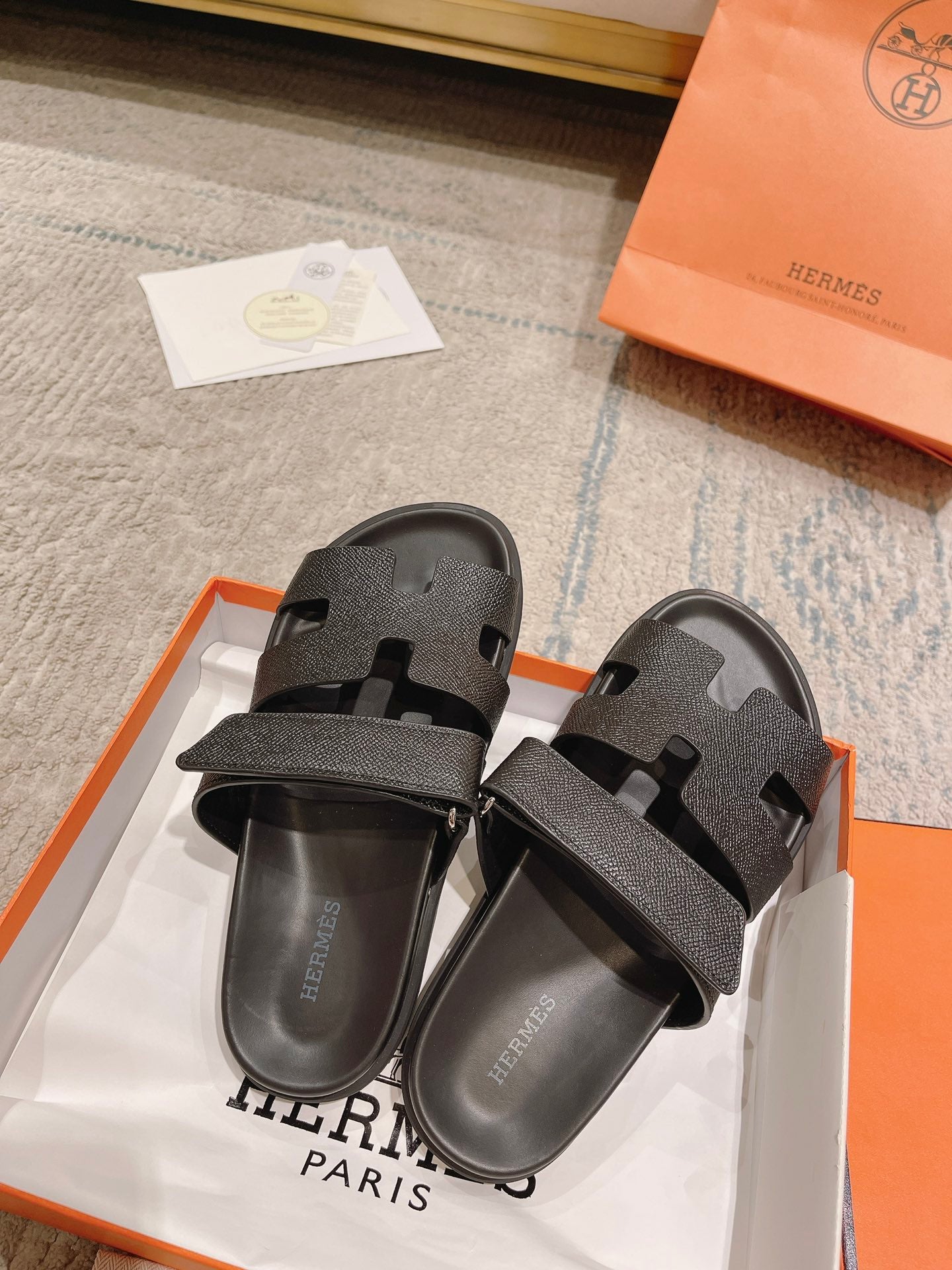 Hermès Chypre Suede Unisex Slides