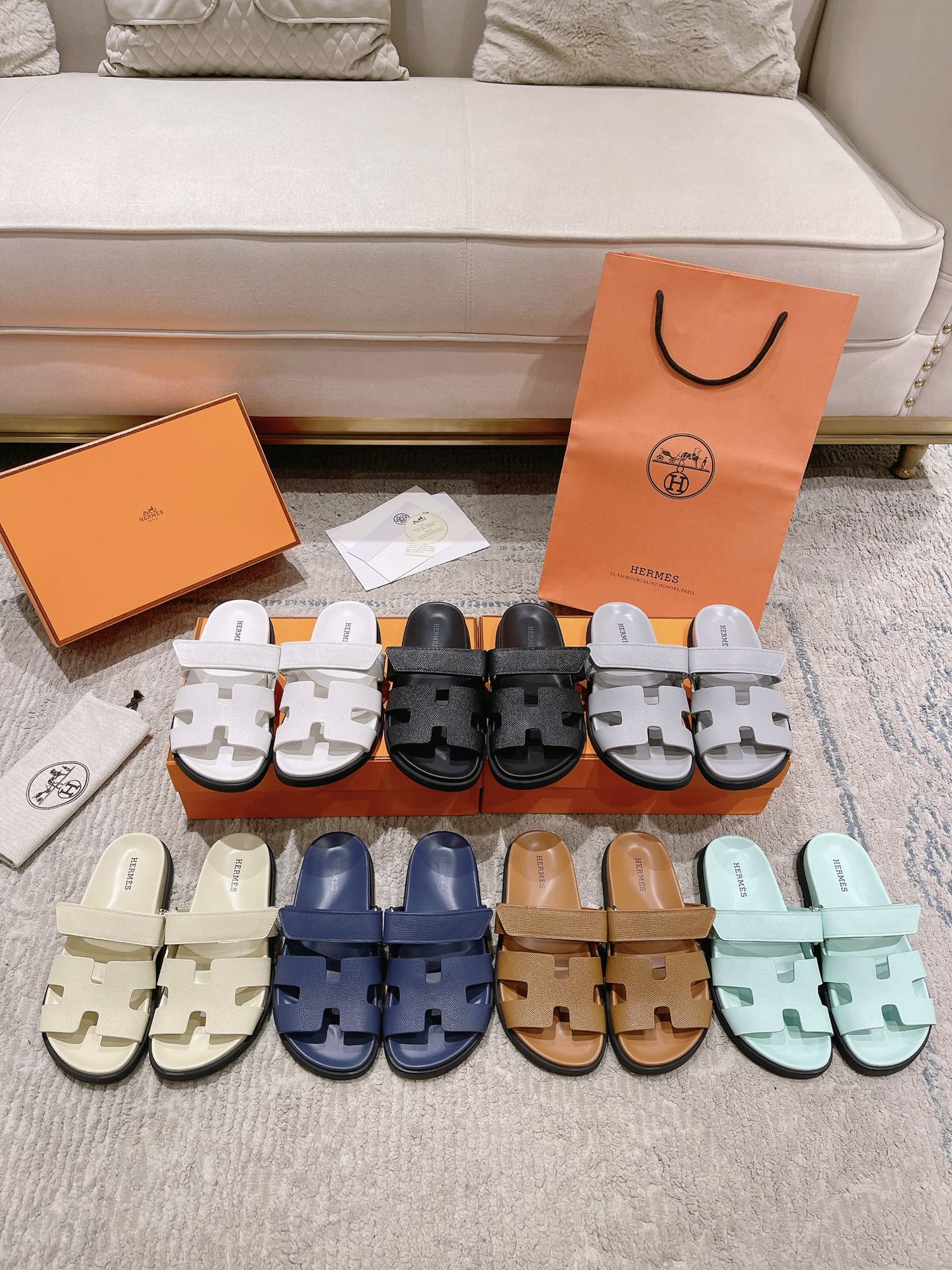 Hermès Chypre Suede Unisex Slides