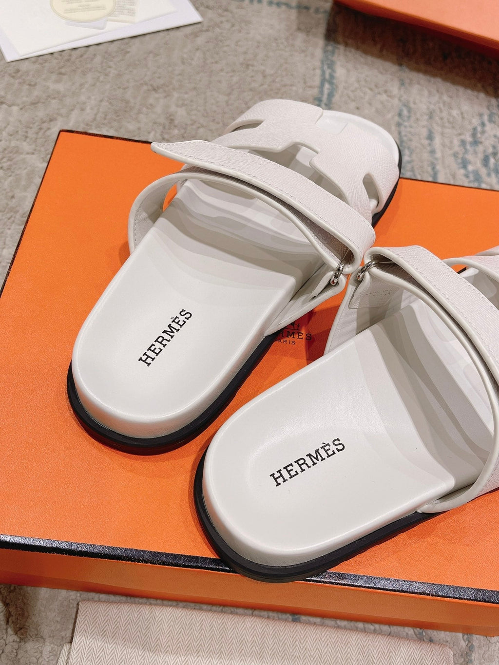 Hermès Chypre Suede Unisex Slides