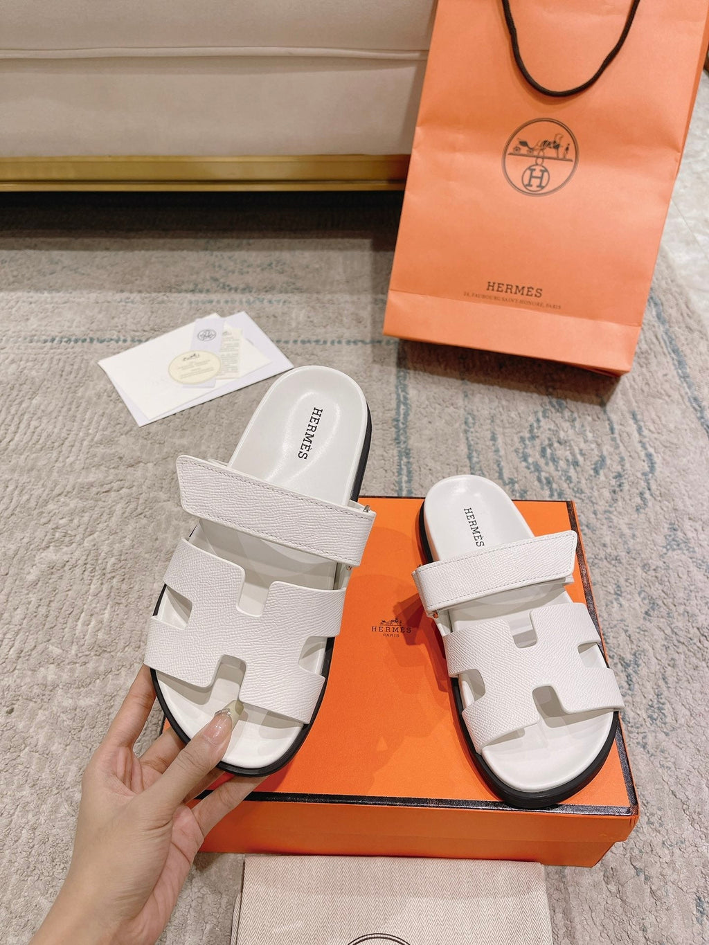Hermès Chypre Suede Unisex Slides
