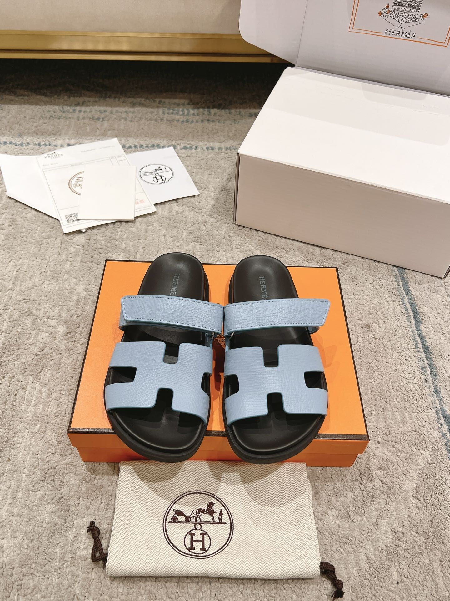 Hermès Chypre Suede Unisex Slides
