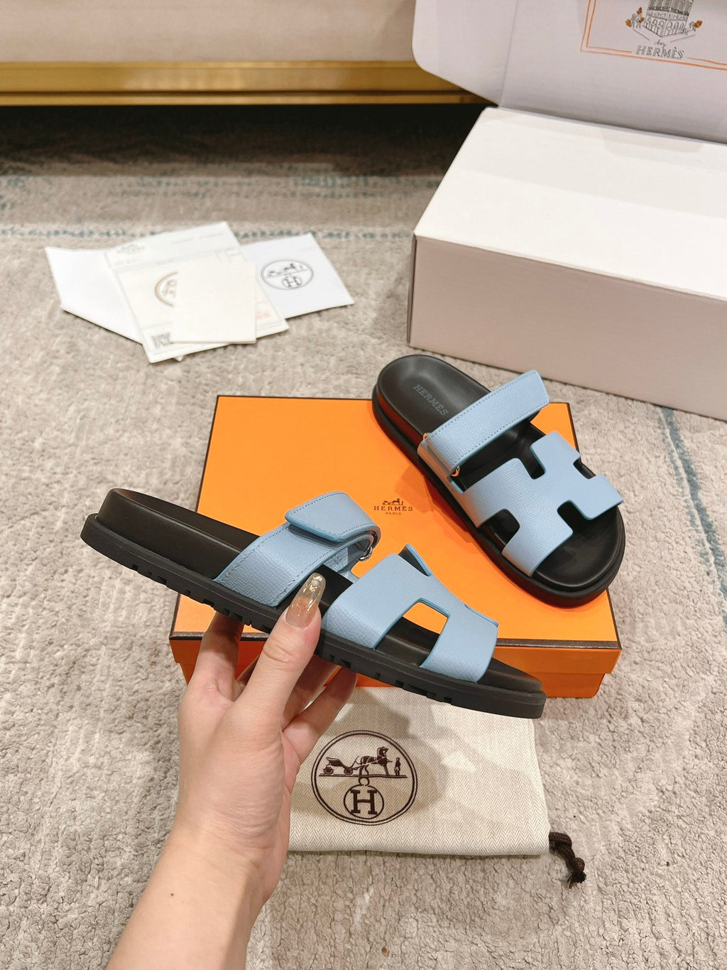 Hermès Chypre Suede Unisex Slides