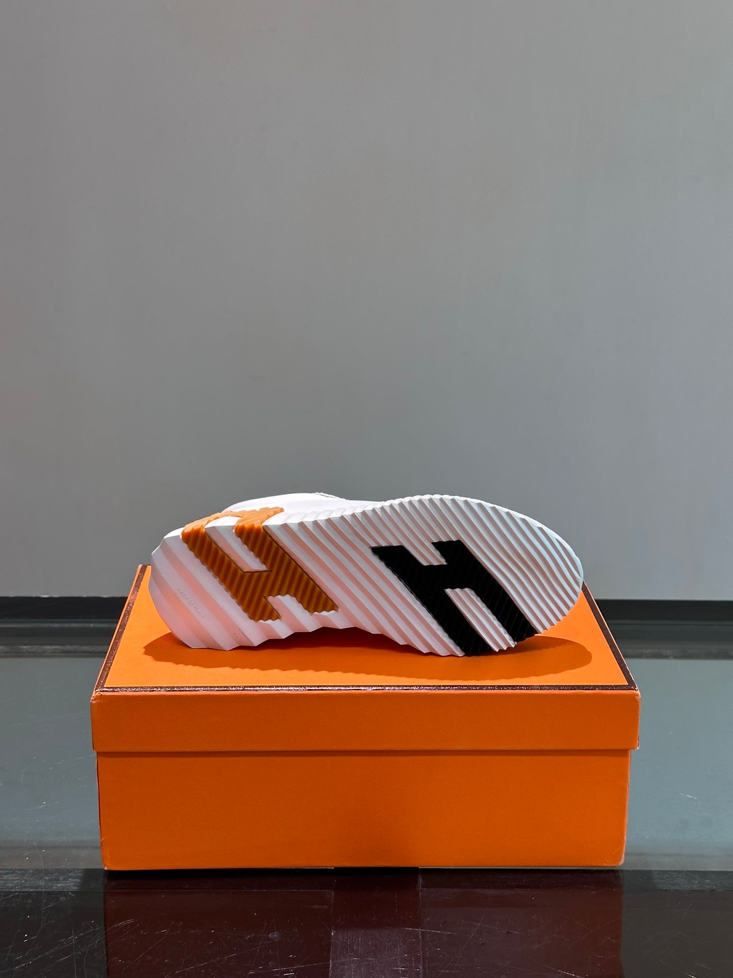 Hermès Bouncing Unisex Sneakers