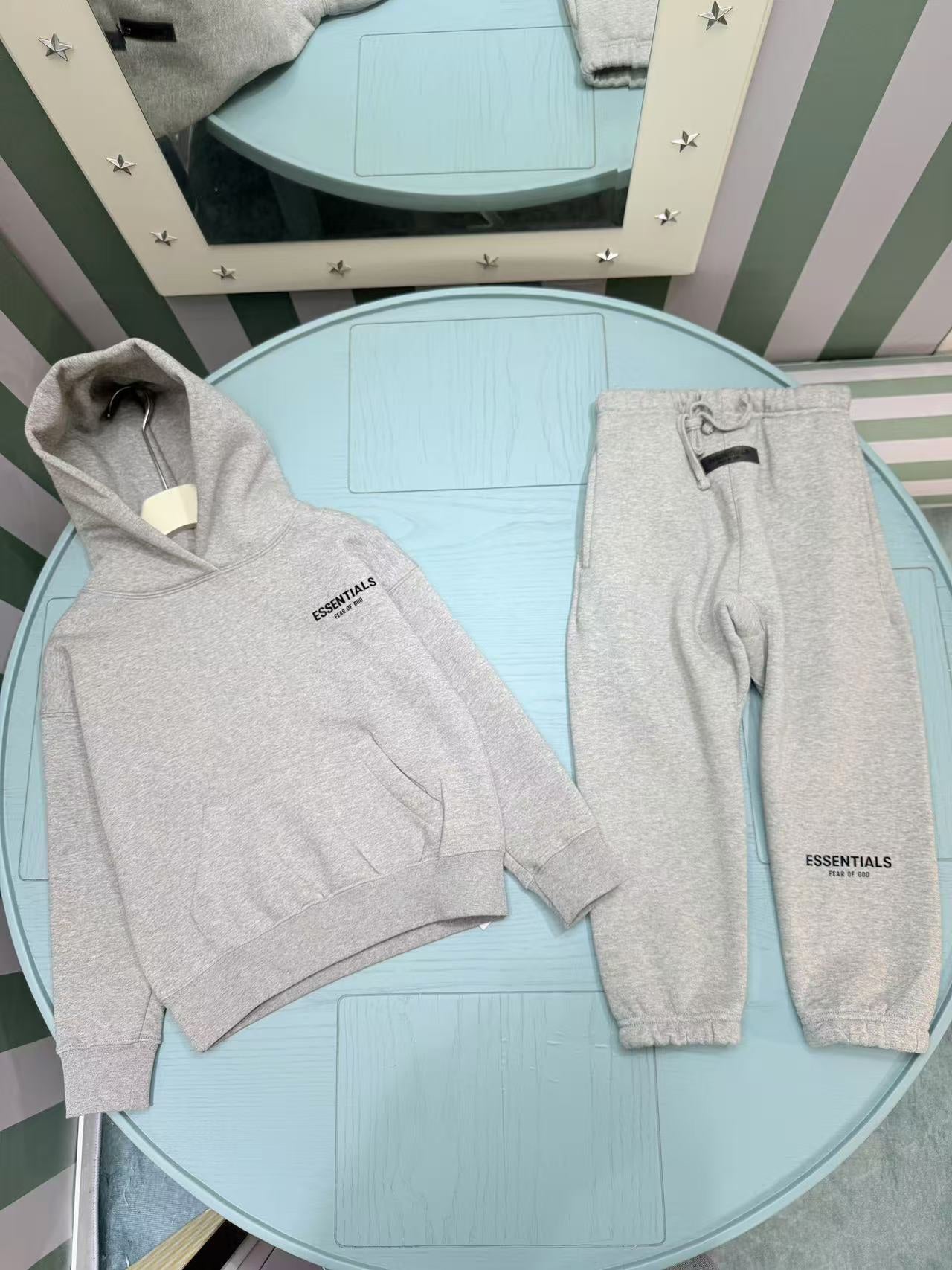 Fear of God ESSENTIALS Fleece Tracksuit Set – Kids Collection – 2025SS