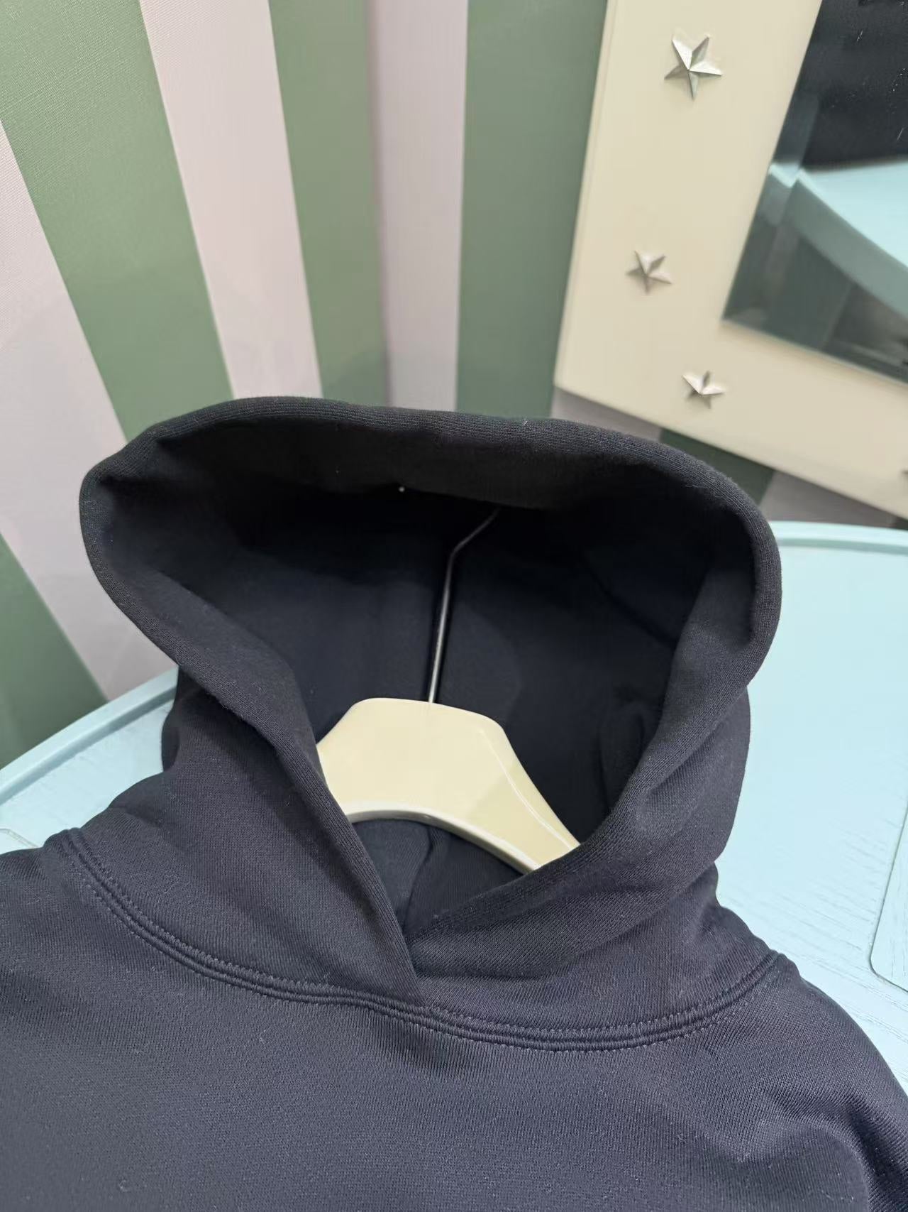 Fear of God ESSENTIALS Fleece Tracksuit Set – Kids Collection – 2025SS