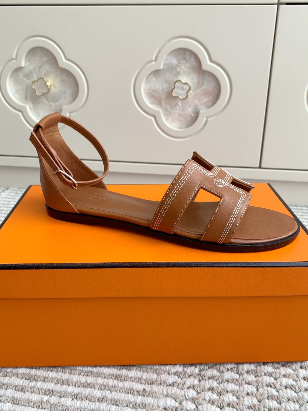Hermès Santorini Classic H Flat Sandals