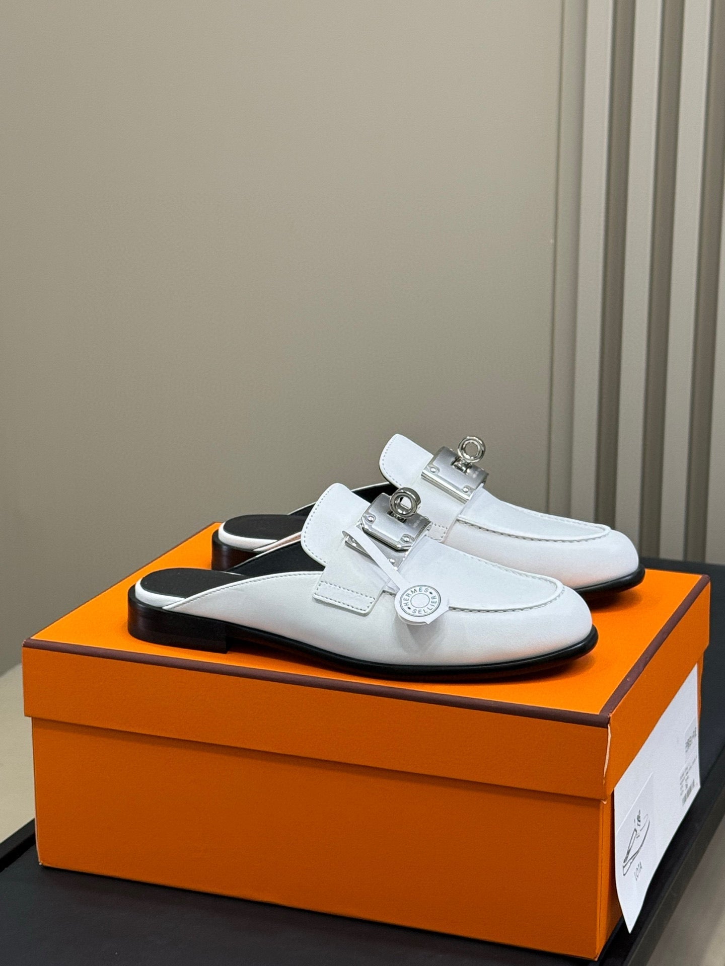 Hermes Kelly Wide Buckle Mules – 2025 Collection