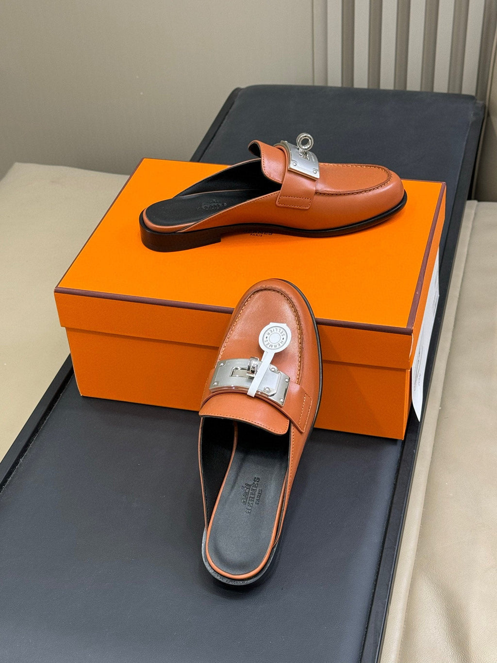 Hermes Kelly Wide Buckle Mules – 2025 Collection