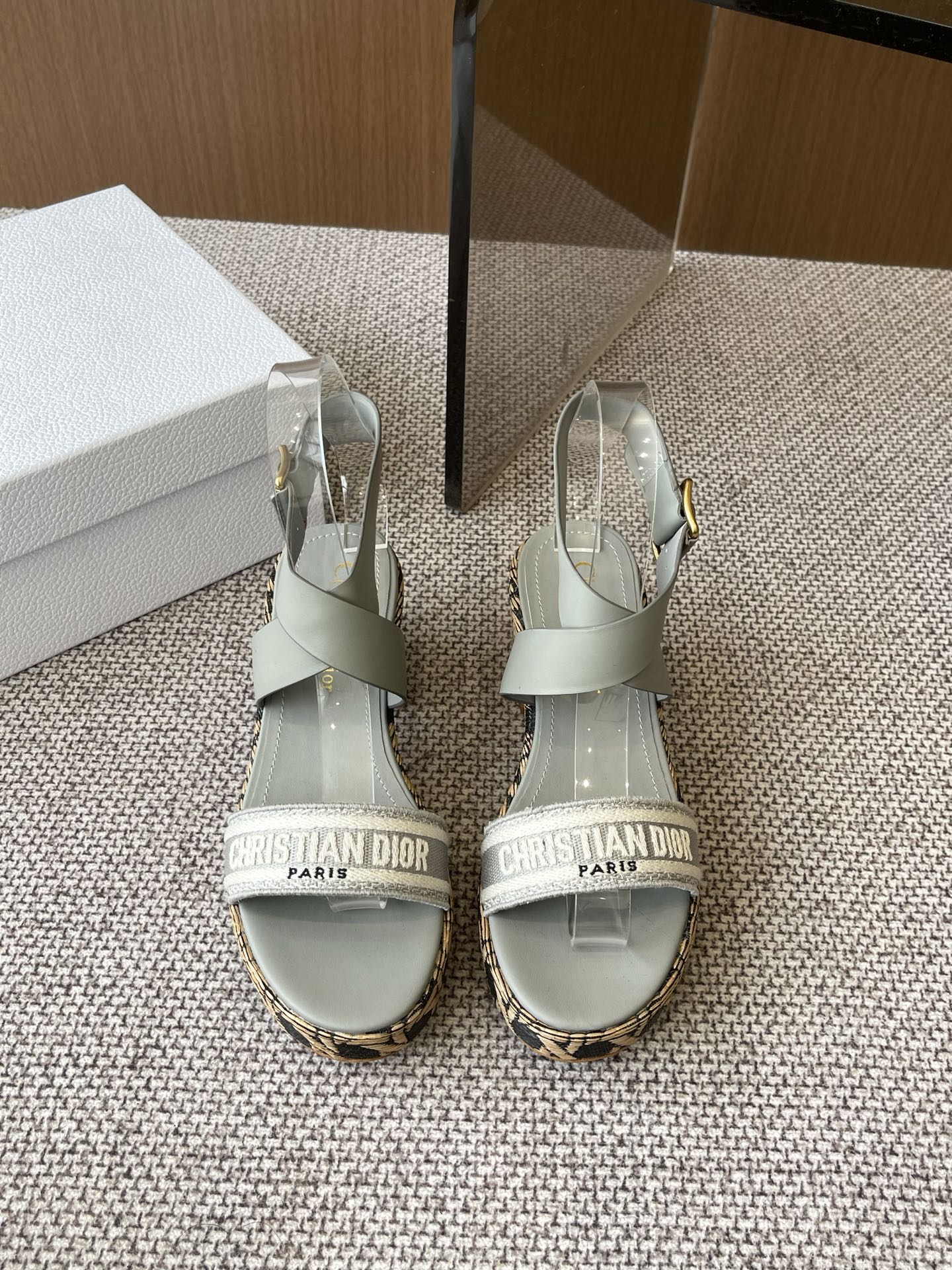 Dior Riviera Dway Wedge Sandals – Spring/Summer 2025 Collection