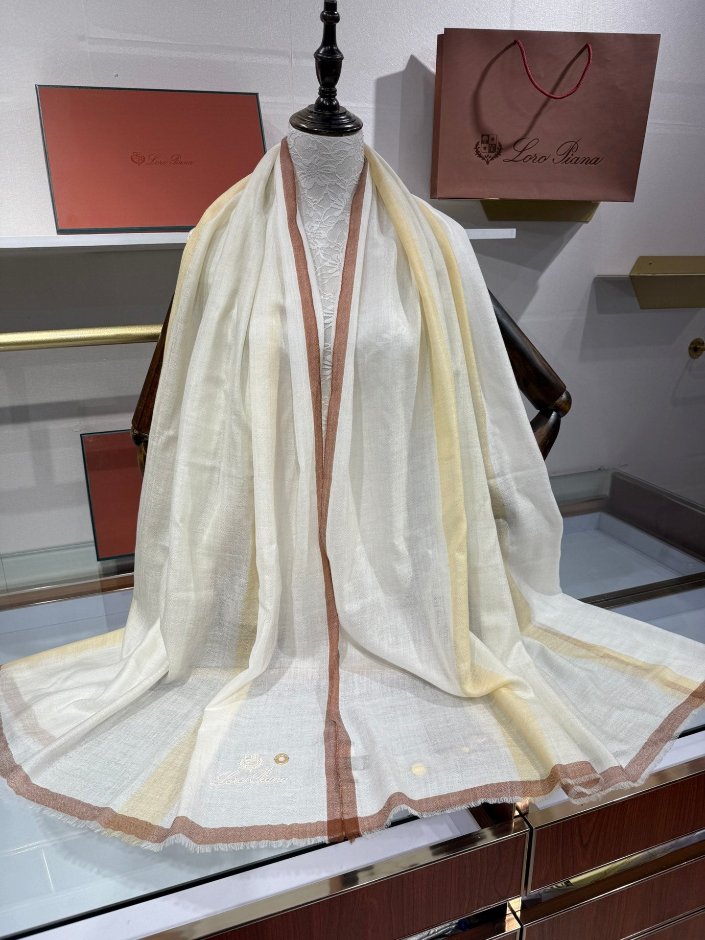 Loro Piana Cashmere Scarf – 2025 Collection