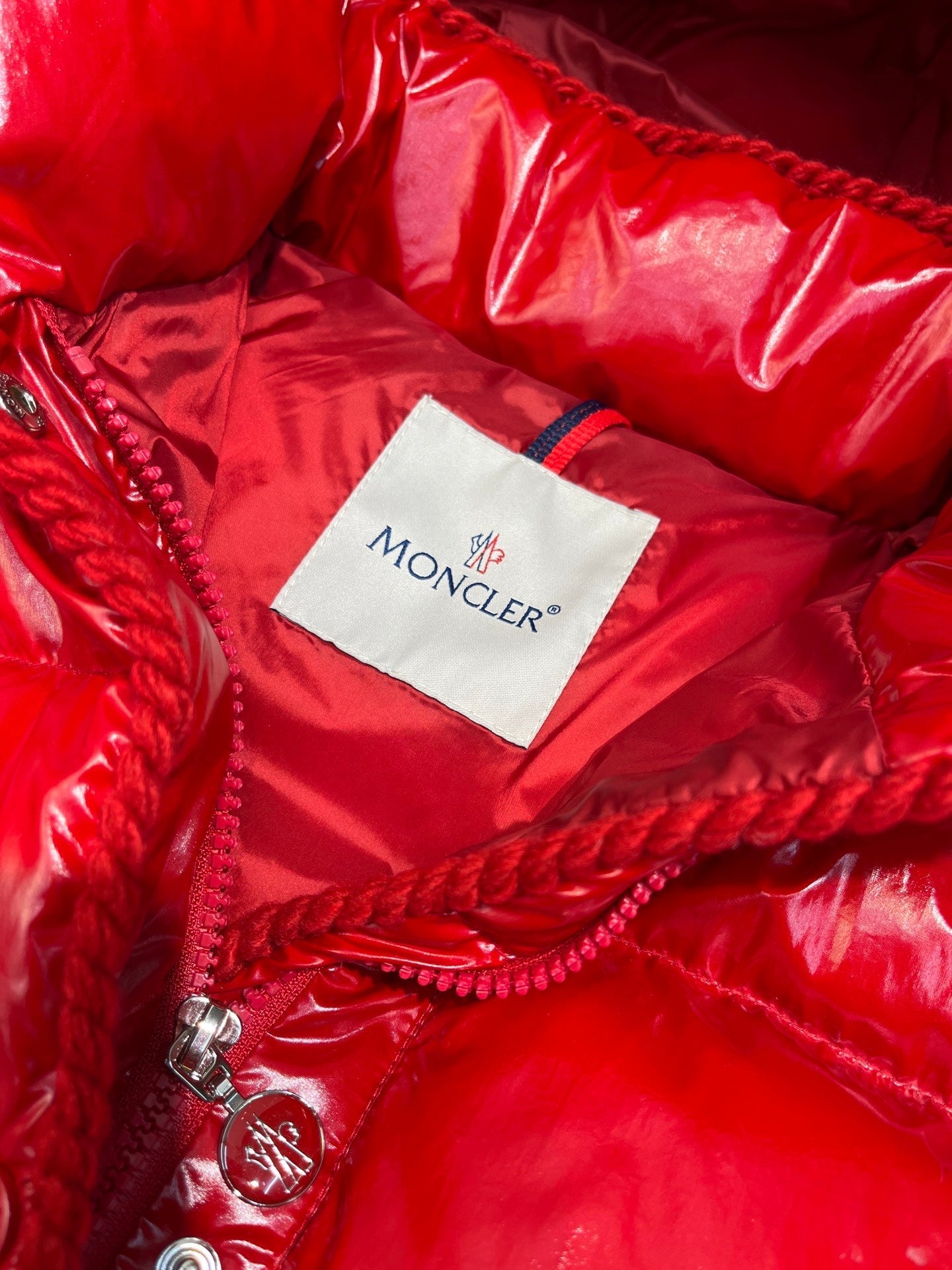 Moncler GLAREIN Hooded Down Jacket – 2025FW