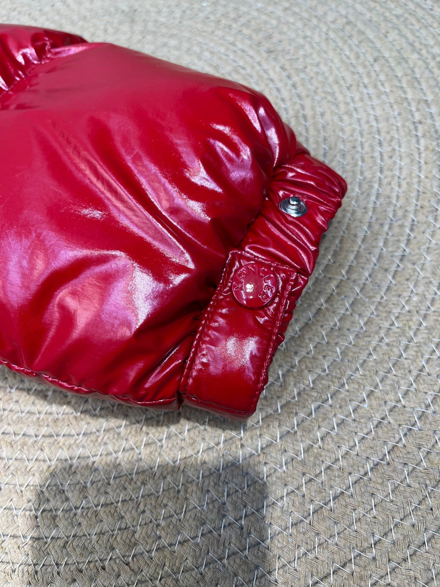 Moncler GLAREIN Hooded Down Jacket – 2025FW
