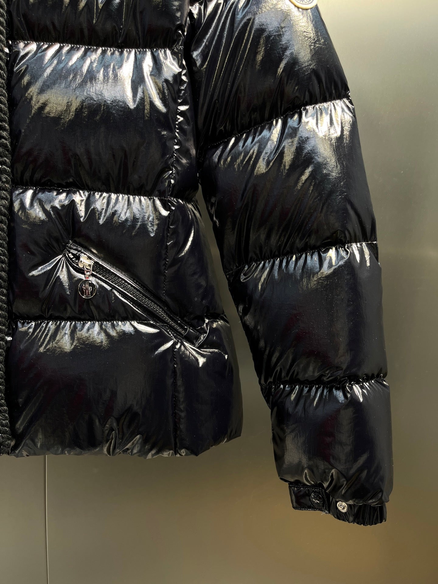 Moncler GLAREIN Hooded Down Jacket – 2025FW