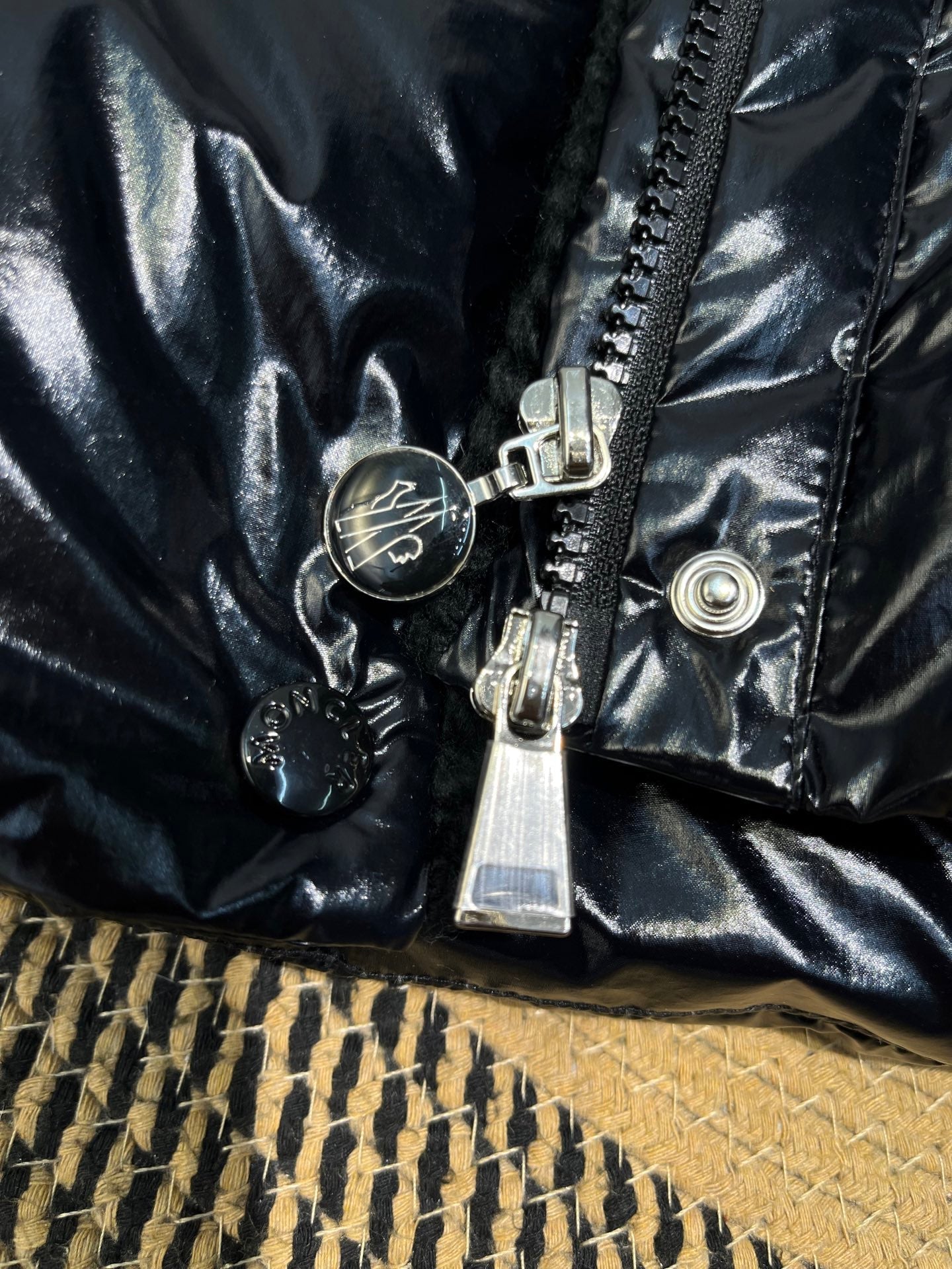 Moncler GLAREIN Hooded Down Jacket – 2025FW