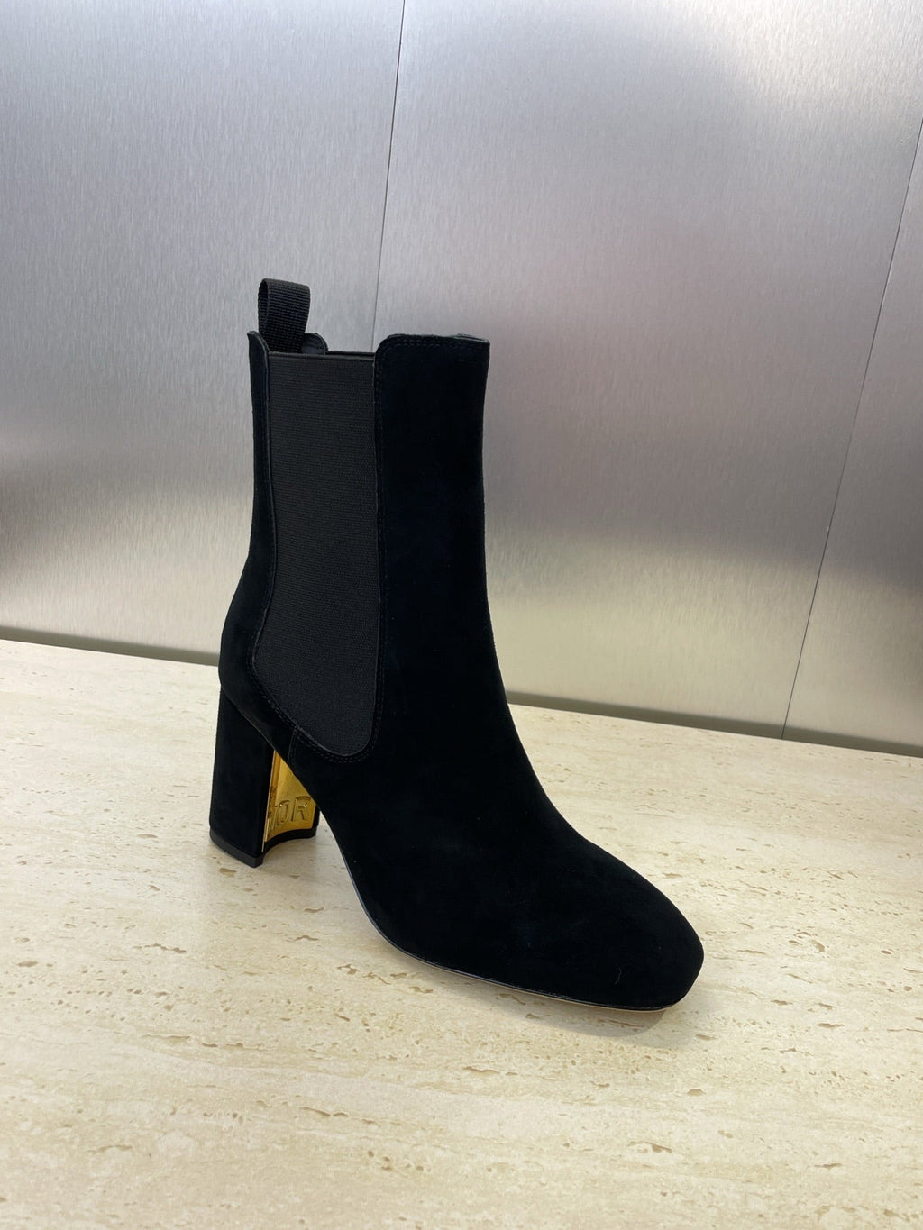 Dior D-Art Chunky Heel Chelsea Ankle Boots – 2025FW
