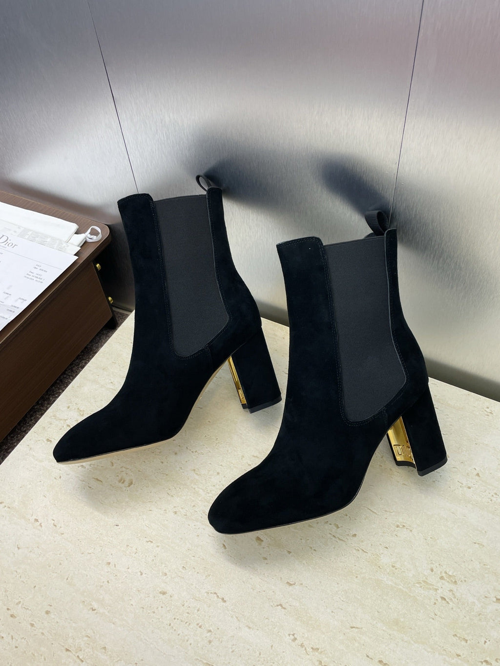 Dior D-Art Chunky Heel Chelsea Ankle Boots – 2025FW