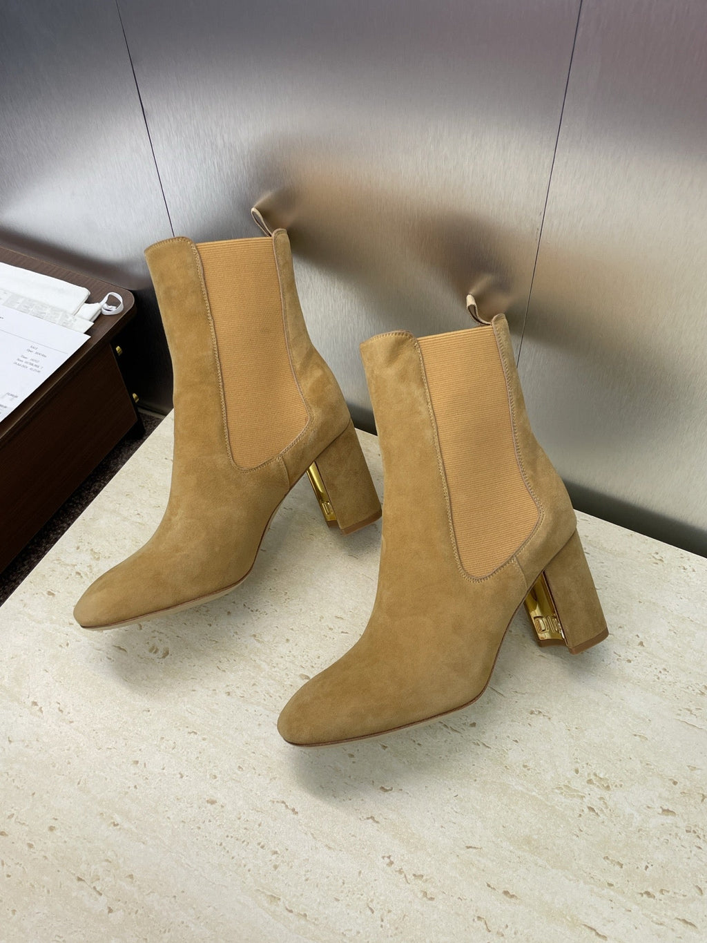 Dior D-Art Chunky Heel Chelsea Ankle Boots – 2025FW
