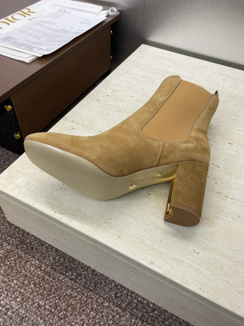 Dior D-Art Chunky Heel Chelsea Ankle Boots – 2025FW