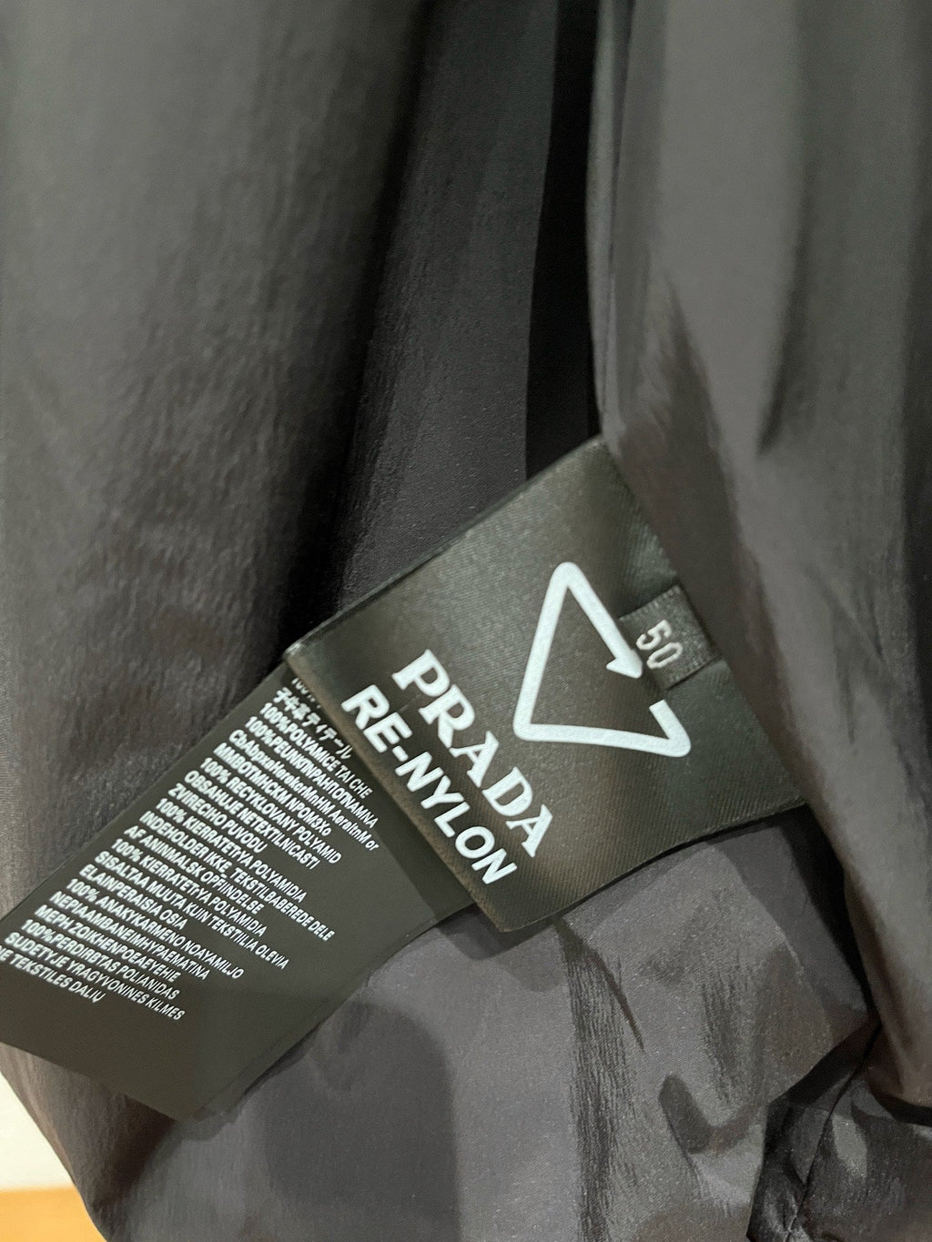 Prada Men's Detachable Hooded Re-Nylon Jacket – SS25