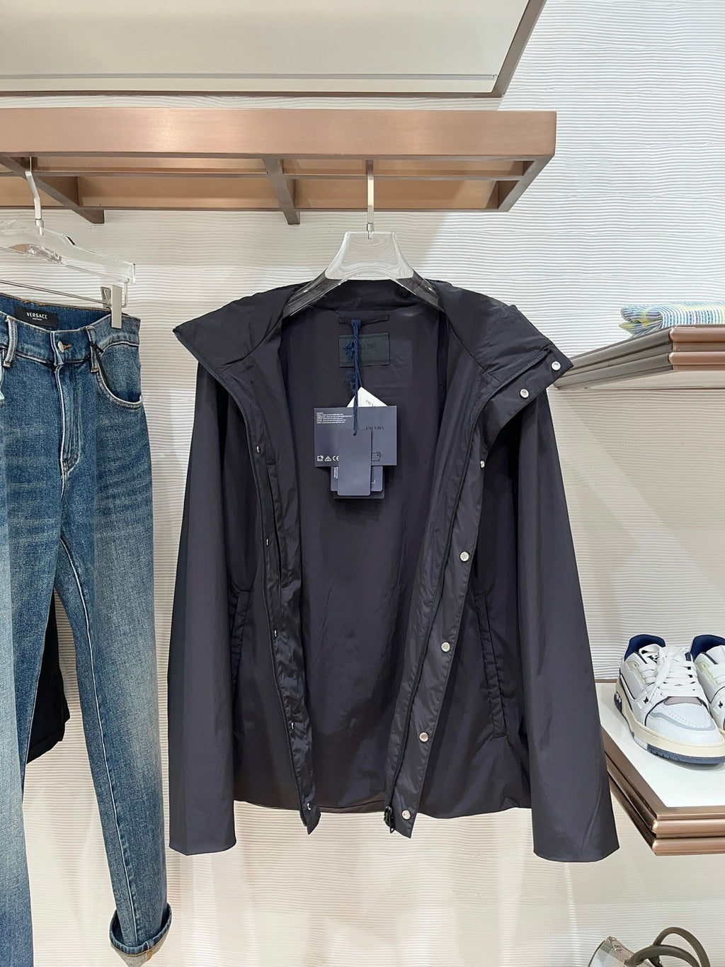 Prada Men's Detachable Hooded Re-Nylon Jacket – SS25