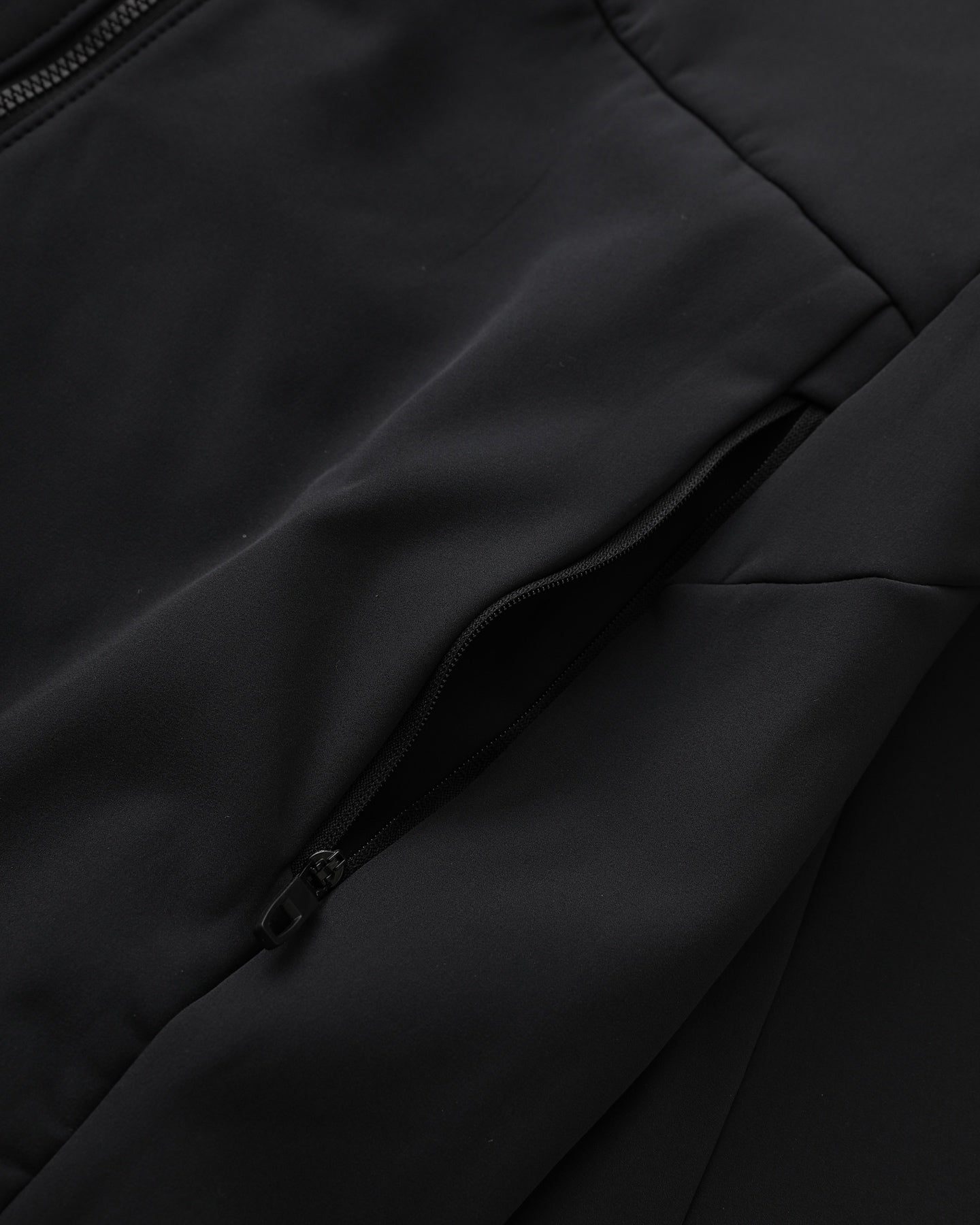 Arc'teryx 3-in-1 Detachable Windbreaker Jacket – 24FW