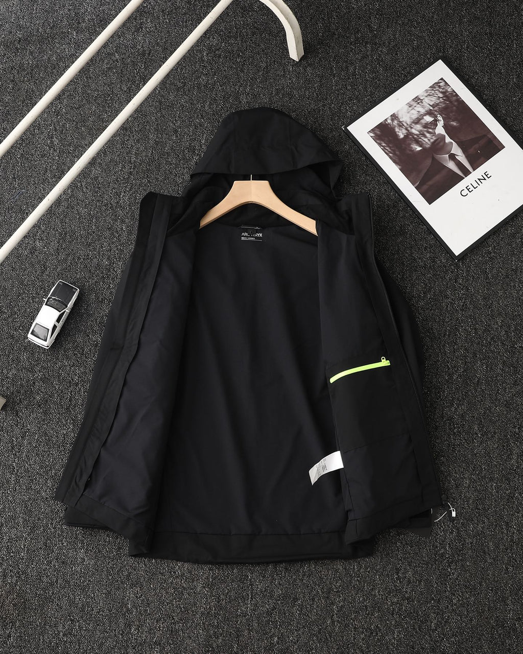 Arc'teryx 3-in-1 Detachable Windbreaker Jacket – 24FW