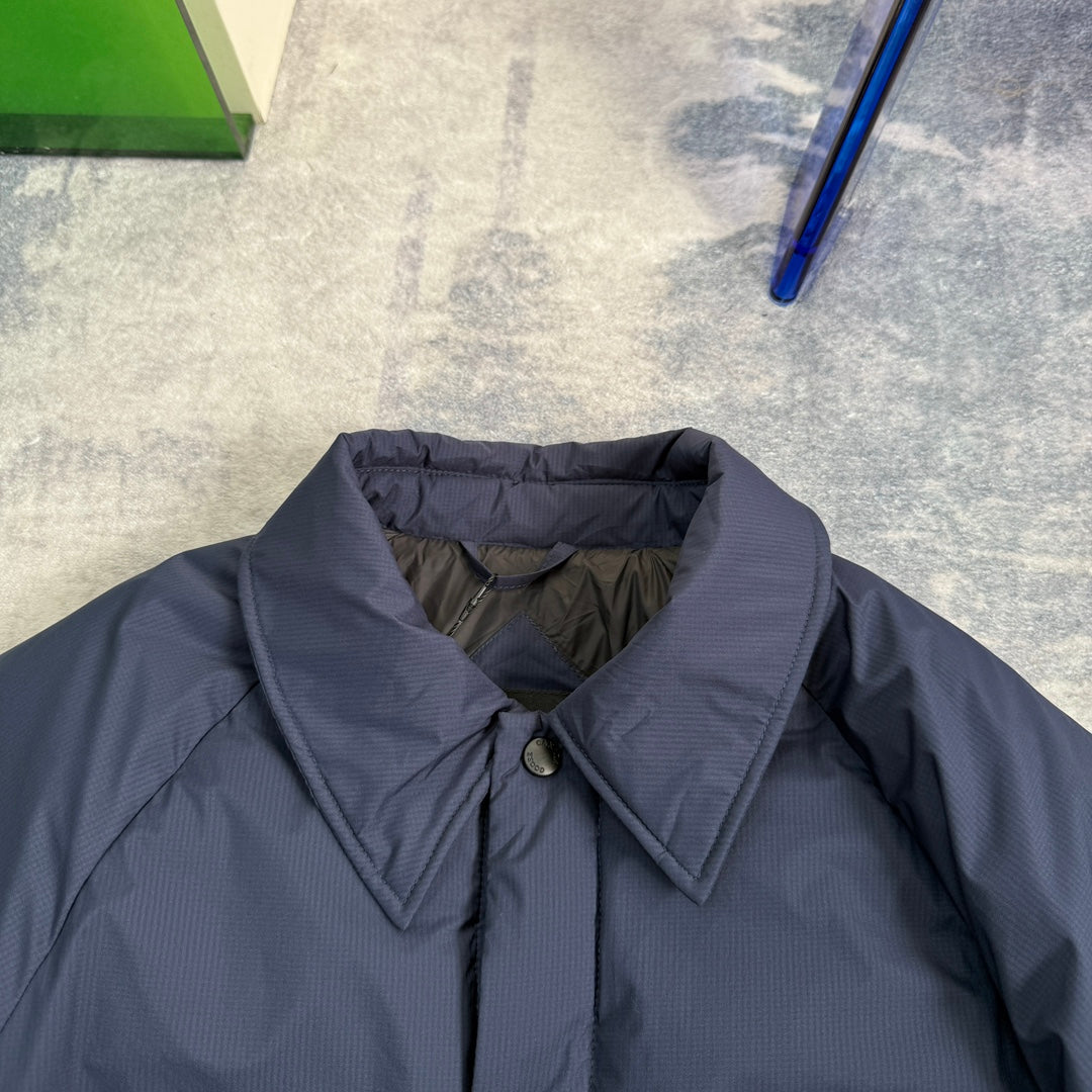 Canada Goose Lodge Series Coach Down Jacket – 2025