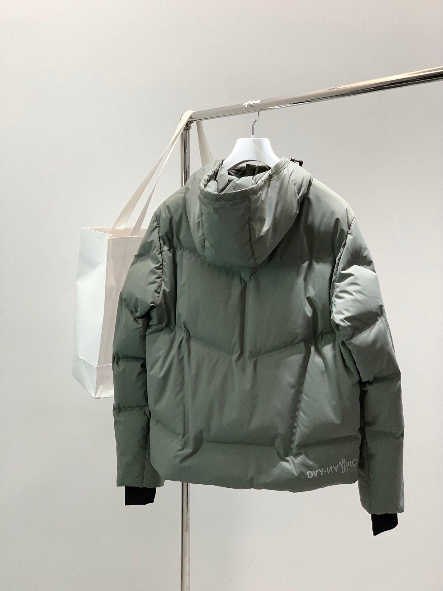 Moncler Casual Hooded Down Jacket – 2025FW