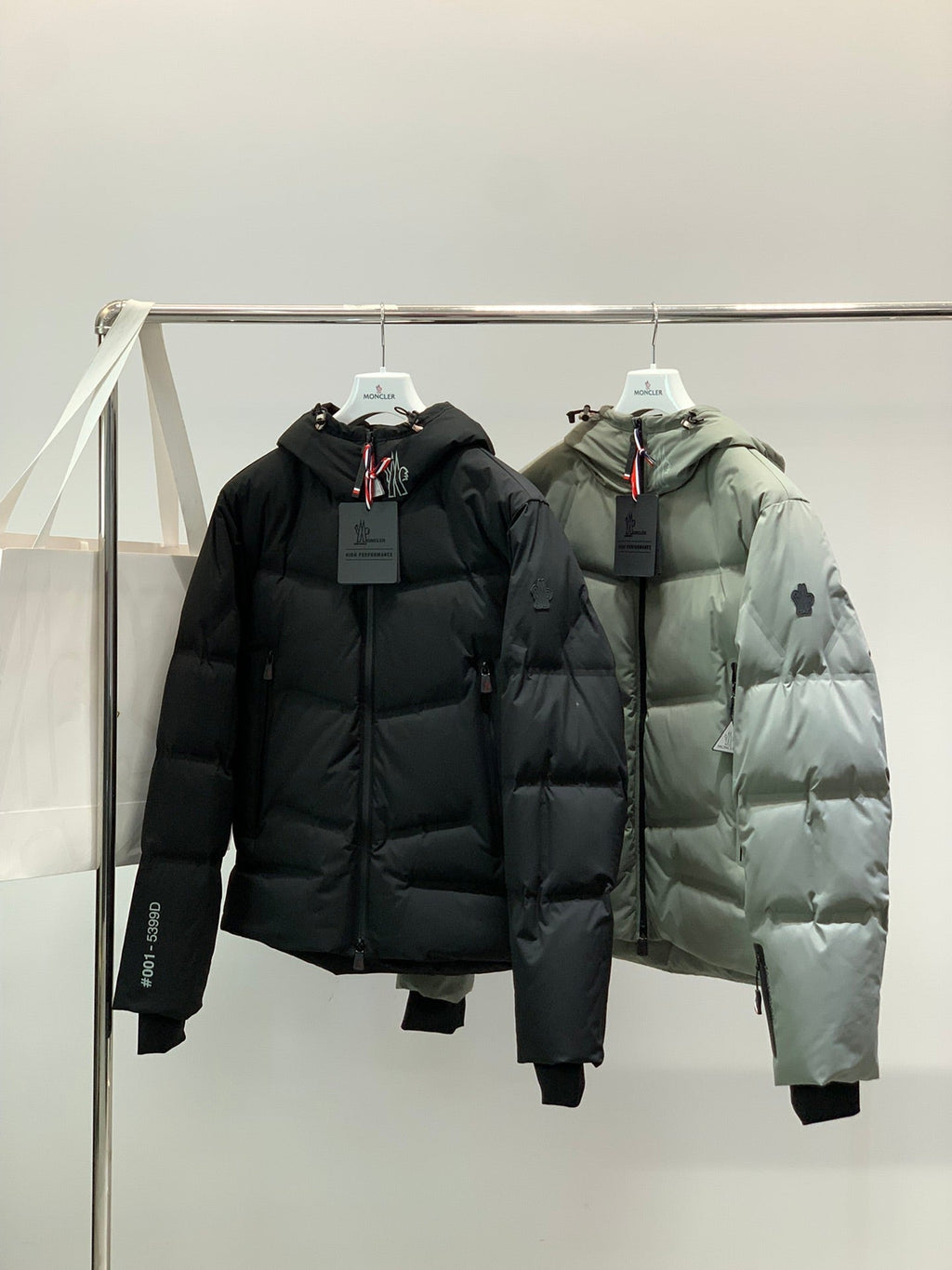Moncler Casual Hooded Down Jacket – 2025FW
