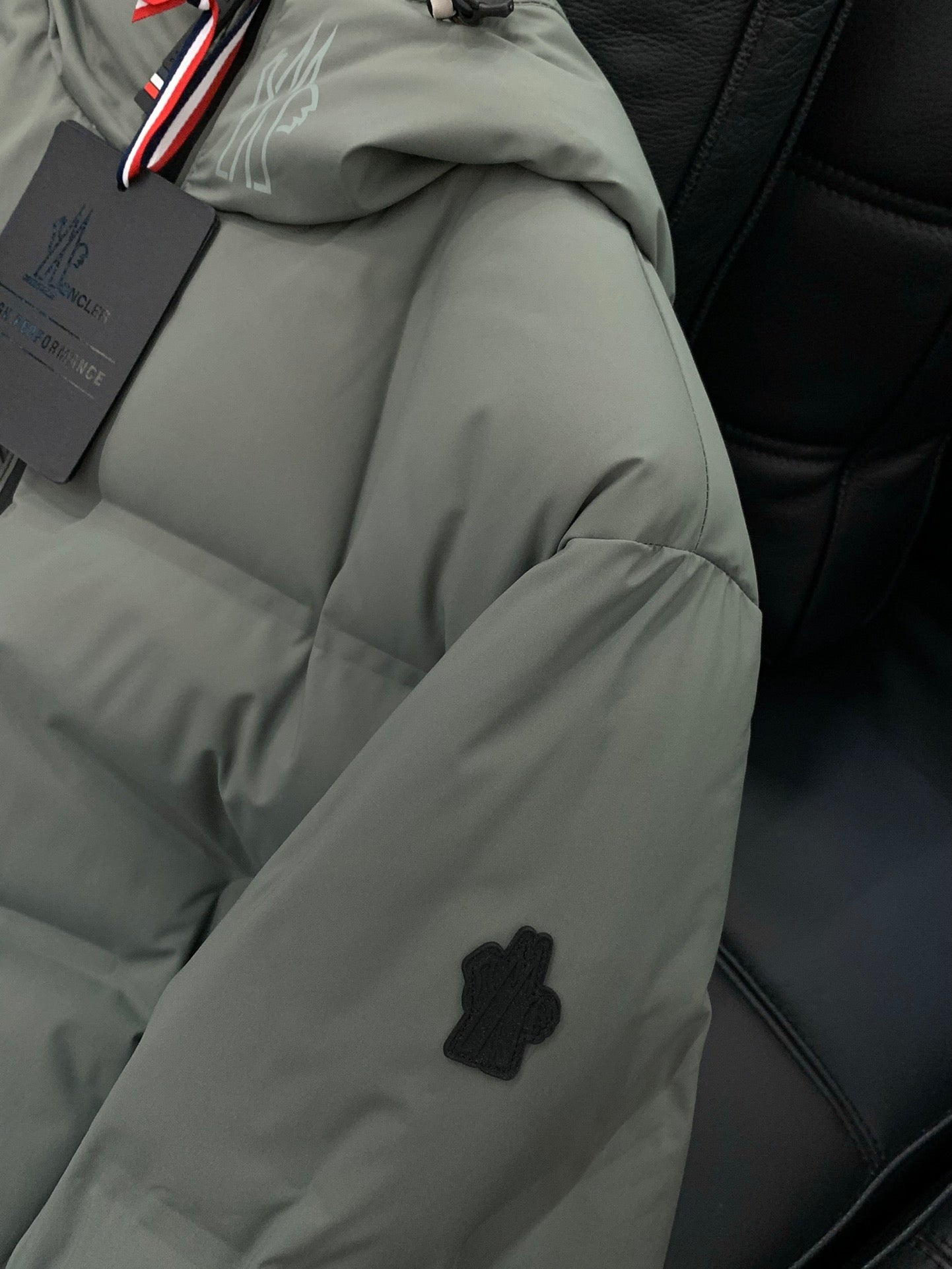 Moncler Casual Hooded Down Jacket – 2025FW