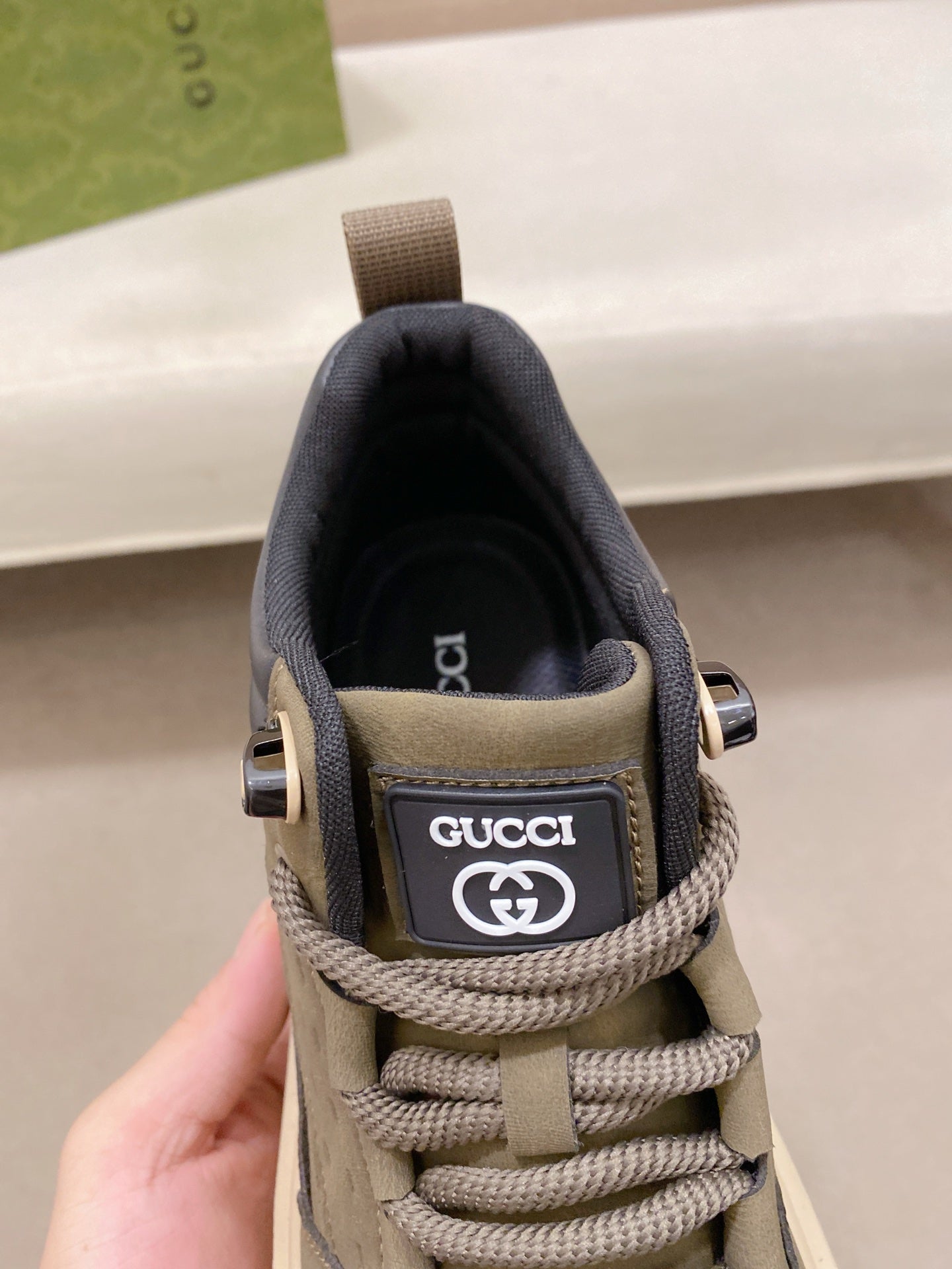 Gucci Premium Italian Leather Loafers